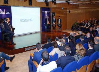 “Faizin yüksek olduğu ülkelerde konut sorunu öz kaynakla çözülüyor”