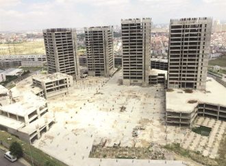 Esenyurt'ta yarım kalan inşaatlar ne olacak?