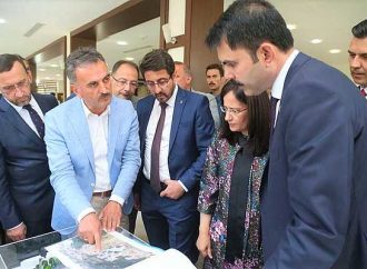 Bakan Kurum "Gemlik Toplu Konutları Türkiye'ye örnek proje"