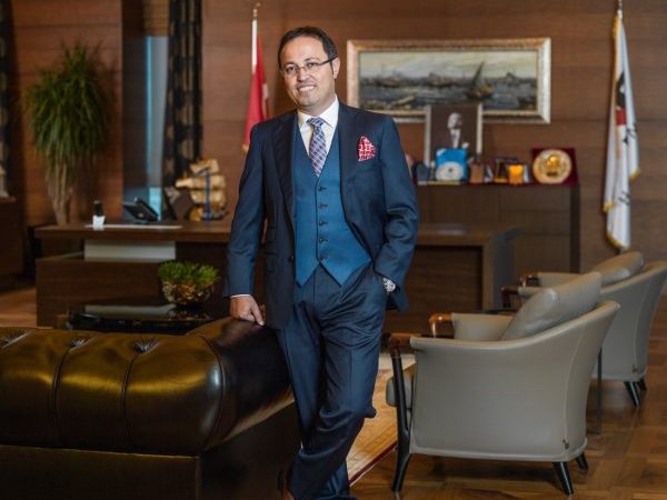 Ziya Yılmaz "Emlak Katılım Bankası sektöre nefes aldıracak"