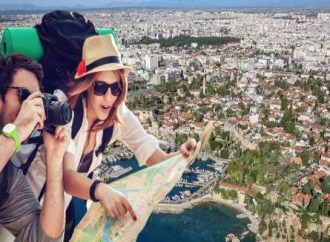 Tatile gelen turist, Türkiye’de “ev”leniyor!