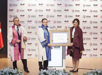 Ziya Yılmaz'a Gedik Üniversitesi'nden “Fahri Doktora” unvanı!