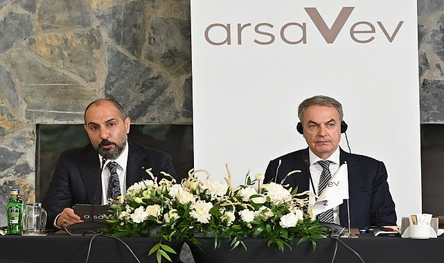 arsaVev Başkanı Bülent Öztürk ve İspanya Eski Başbakanı José Luis Rodríguez Zapatero, Konut Krizini Konuştu!