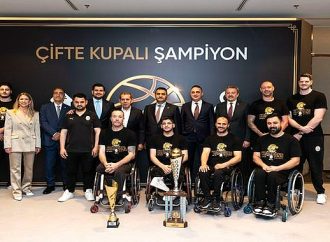 Fuzul ve Galatasaray'dan Çifte Şampiyonluk Kutlaması: "Şampiyonların Kahvaltısı"!