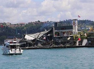 Galatasaray Adası yıkıldı!