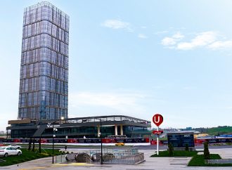 V Metroway AVM'de bulunan Kayaşehir Metro hattı hizmete girdi!