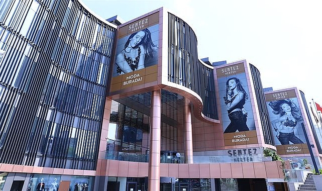 Yeni nesil kadın giyim alışveriş merkezi ‘Sentez Merter’ 1 Eylül’de açılıyor!