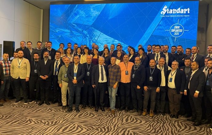 Standart Pompa, Başarılarla Dolu Bir Yılı Zirve Toplantısı 2026 ile Kutladı.