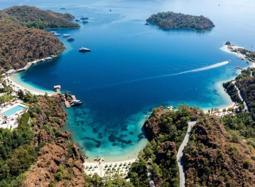 D Maris Bay’de Yeni Sezon Başlıyor; Doğa, Gastronomi, Moda ve Yaşam Tarzının Buluştuğu Benzersiz Bir Yaz