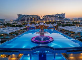 Limak Cyprus Deluxe Hotel, Kuzey Kıbrıs’ta Aile Tatilinin Ayrıcalıklı Adresi