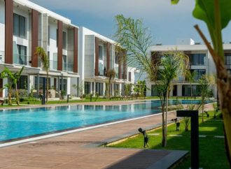Döveç Grup’un Prestijli Projelerinden La Isla Villas’da Yaşam Başladı