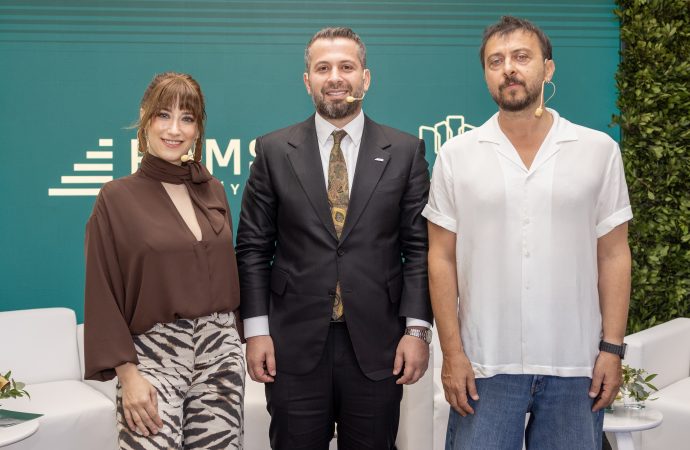 RAMS Türkiye’nin Yeni Marka Yüzleri Hazal Kaya ve Ali Atay Oldu