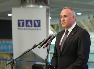 TAV Havalimanları İzmir’de 20. Yılını Kutluyor